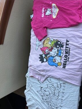 Hello Kitty Girls' Multi-Pink Graphic Tee Bundle